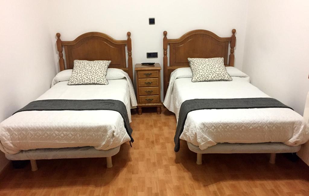Hostal La Casilla Guitiriz Buitenkant foto